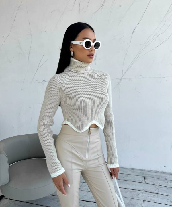 Kreminis megztinis Ergo