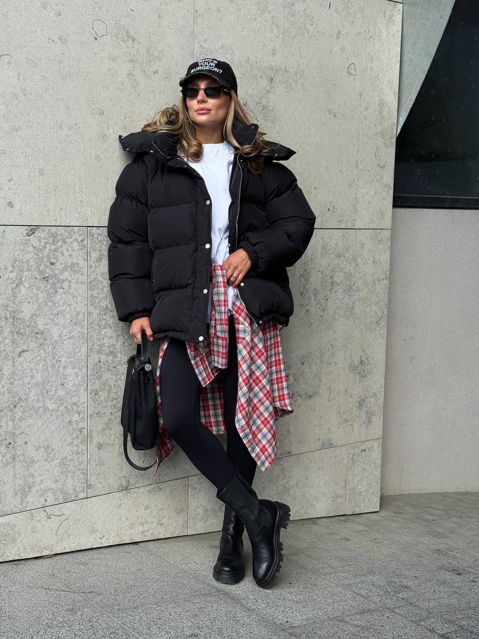 Juoda striukė Bela - Image 3