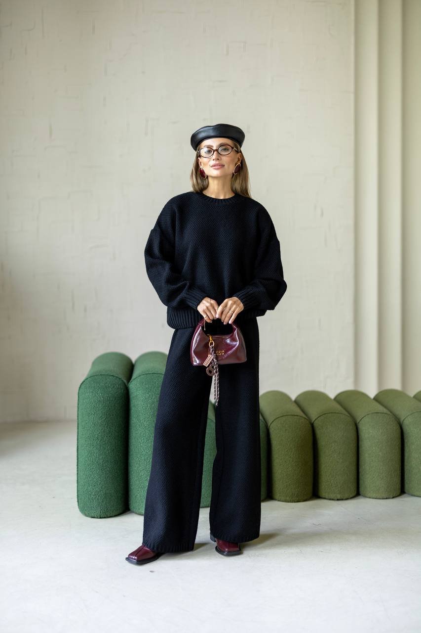 Juodas kostiumėlis Viva