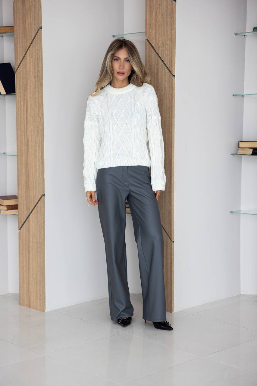 Baltas megztinis Halo - Image 2