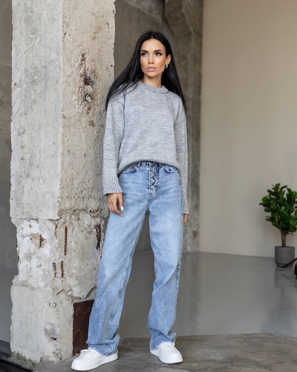 Nero šviesiai pilkas megztinis - Image 3