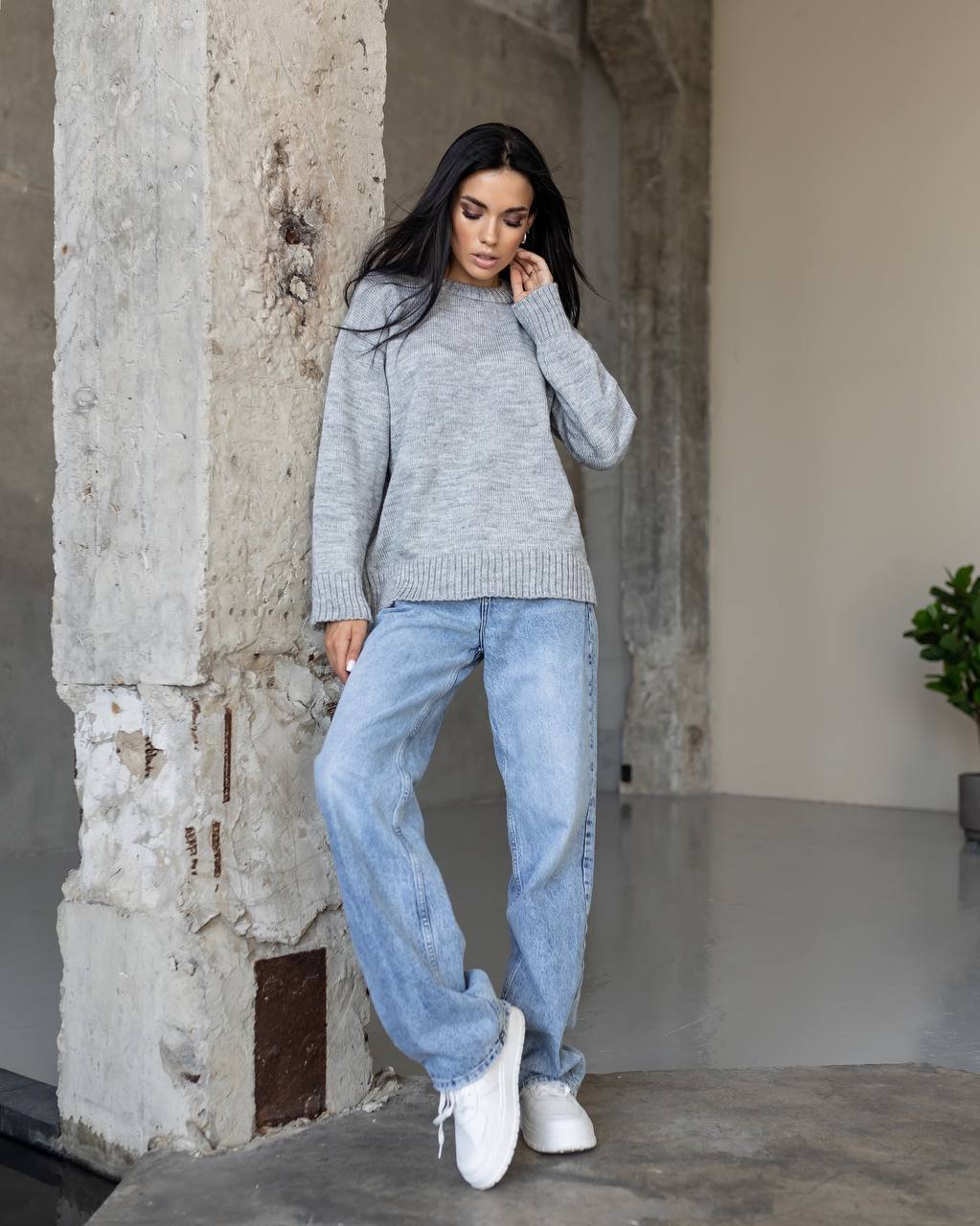 Nero šviesiai pilkas megztinis - Image 2