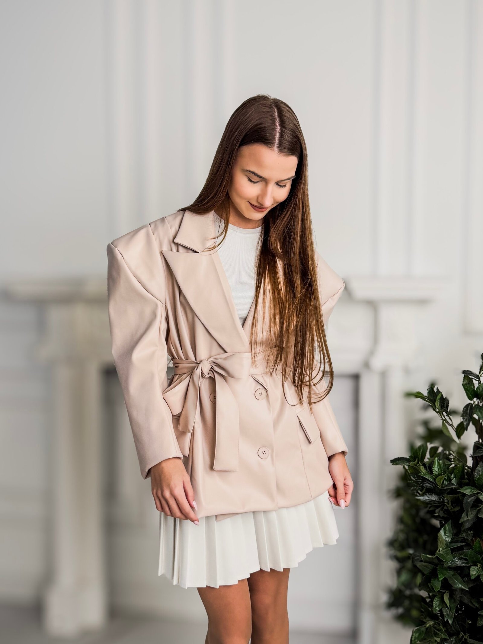 Riva kreminis surišamas švarkas - Image 3