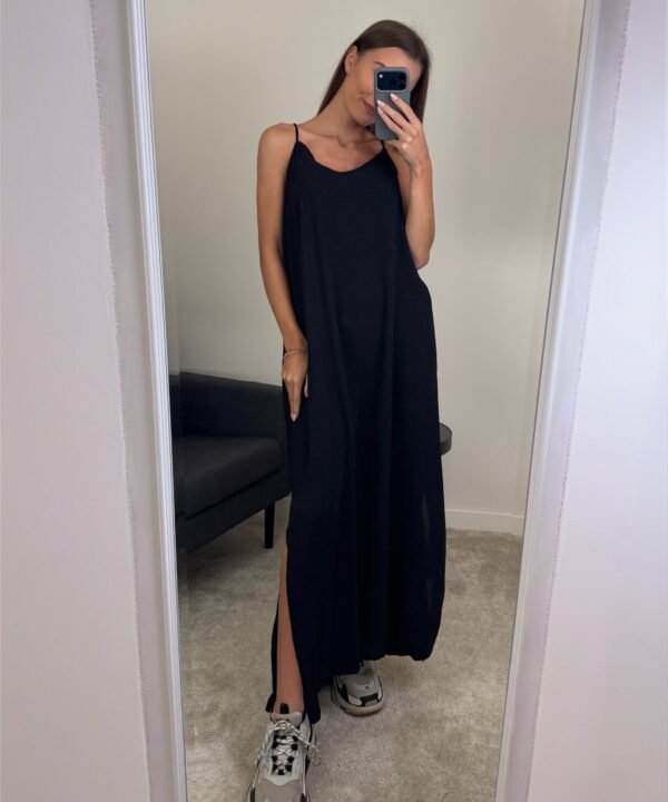 Mili juoda suknelė